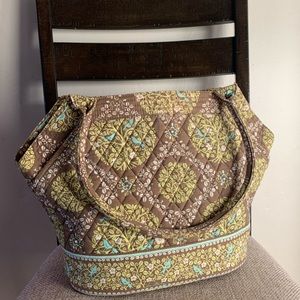 NWOT 
Vera Bradley “Sittin’ in a Tree” Zip Closure Shoulder Bag